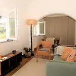 펜션 Casa Com Patio-sao Lourenco-ericeira Casais de Sao Lourenco