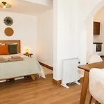 펜션 Casa Com Patio-sao Lourenco-ericeira