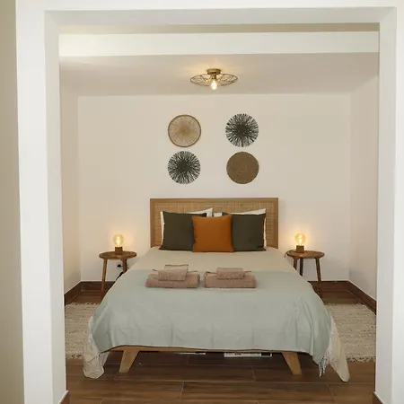 Casa Com Patio-sao Lourenco-ericeira 度假居