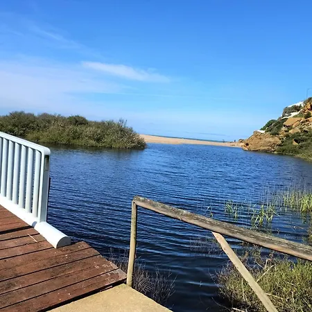 Casa Com Patio-sao Lourenco-ericeira Nyaraló Casais de São Lourenço