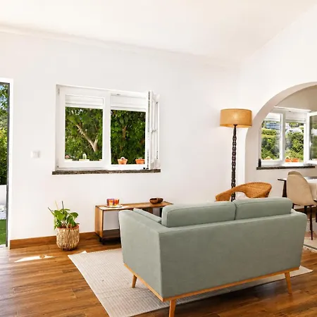 Semesterbostad Casa Com Patio-sao Lourenco-ericeira *