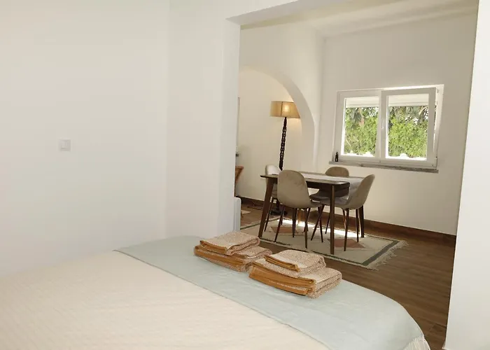 Casa Com Pátio-são Lourenço-ericeira Casa de Férias