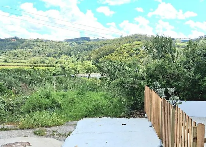 Casa Com Pátio-são Lourenço-ericeira * Casais de Sao Lourenco